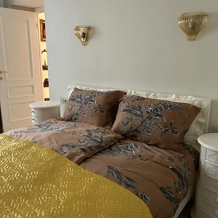 Prabangus Butas Vilniaus Senamiestyje Vilnius