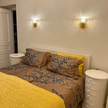 Prabangus Butas Vilniaus Senamiestyje Butas Vilnius